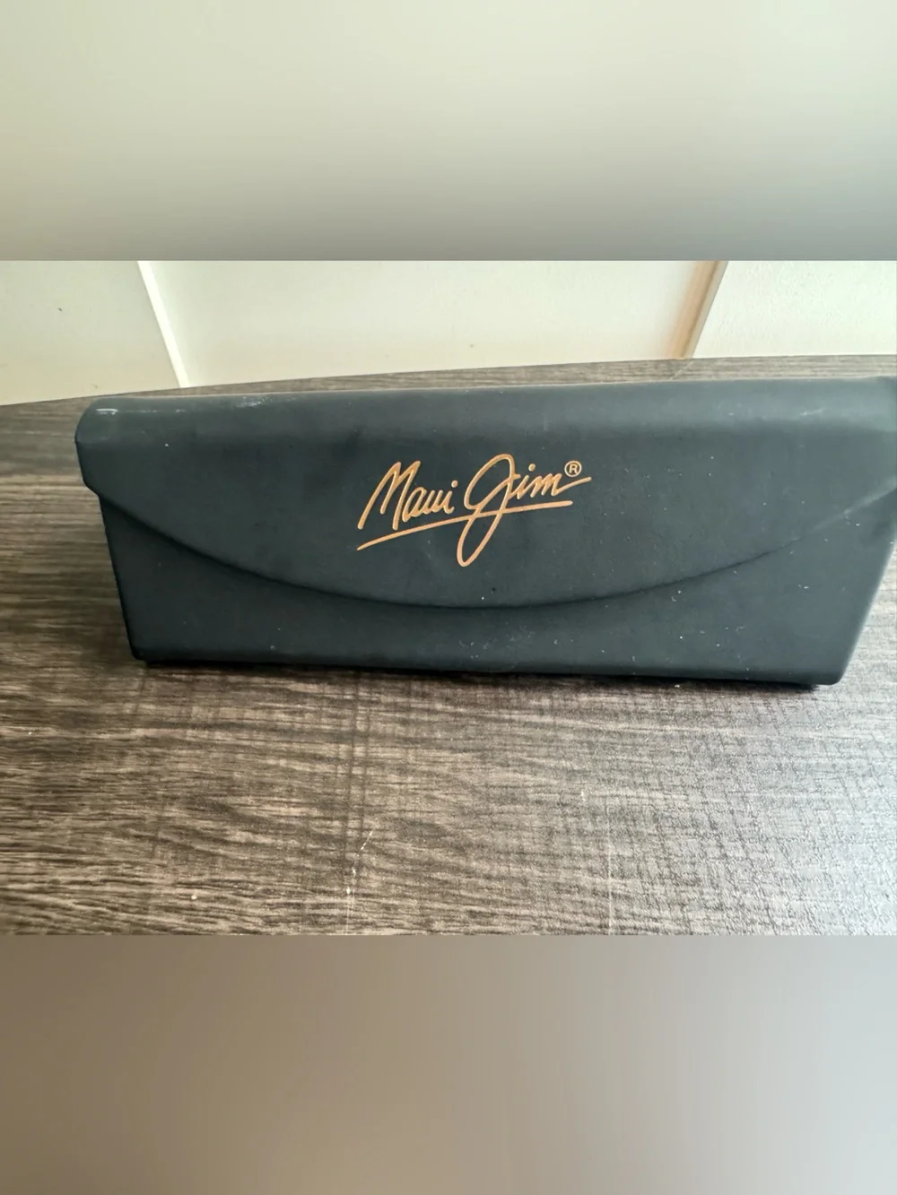Maui Jim Water Lily Sunglasses – Dark Purple – With Case